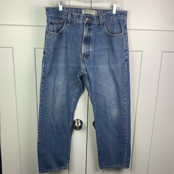 Levi's Other - Levis 505 Men’s Regular Straight Leg Jeans 36x29 Medium wash Denim